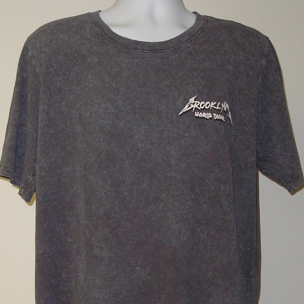 MENS CHARCOAL TEE BY URBAN NATION, BROOKLYN TOUR L